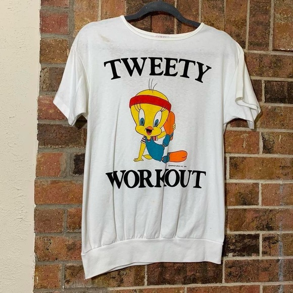 Warner Bros. Tops - 1980’s Tweety Bird workout double sided shirt